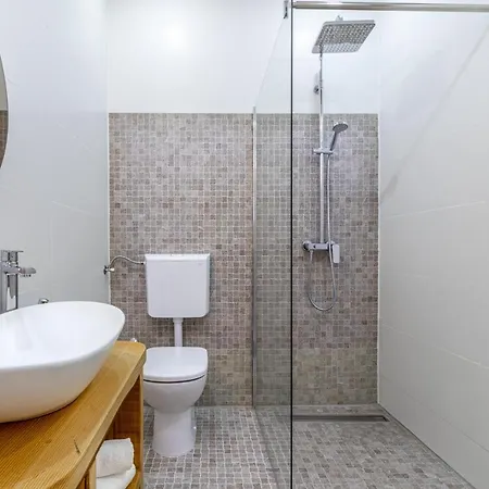 Apartment Cool Sunny Vir